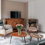 L'eperonnette, Cozy House With Swimming Pool, Surrounded By Vineyard, Near St Emilion 別荘