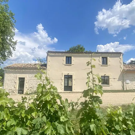 L'eperonnette, Cozy House With Swimming Pool, Surrounded By Vineyard, Near St Emilion 別荘 *