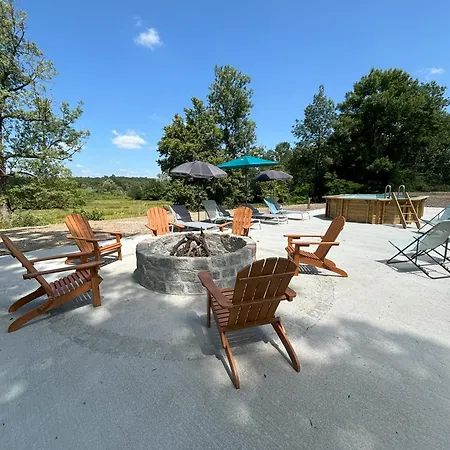 בית נופש L'eperonnette, Cozy House With Swimming Pool, Surrounded By Vineyard, Near St Emilion