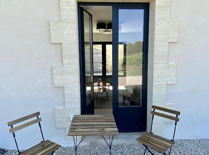 L'eperonnette, Cozy House With Swimming Pool, Surrounded By Vineyard, Near St Emilion 펜션 Vérac
